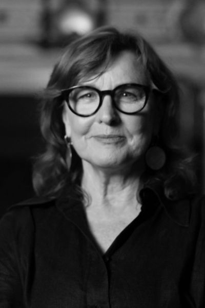Dr Lindy Hume AM